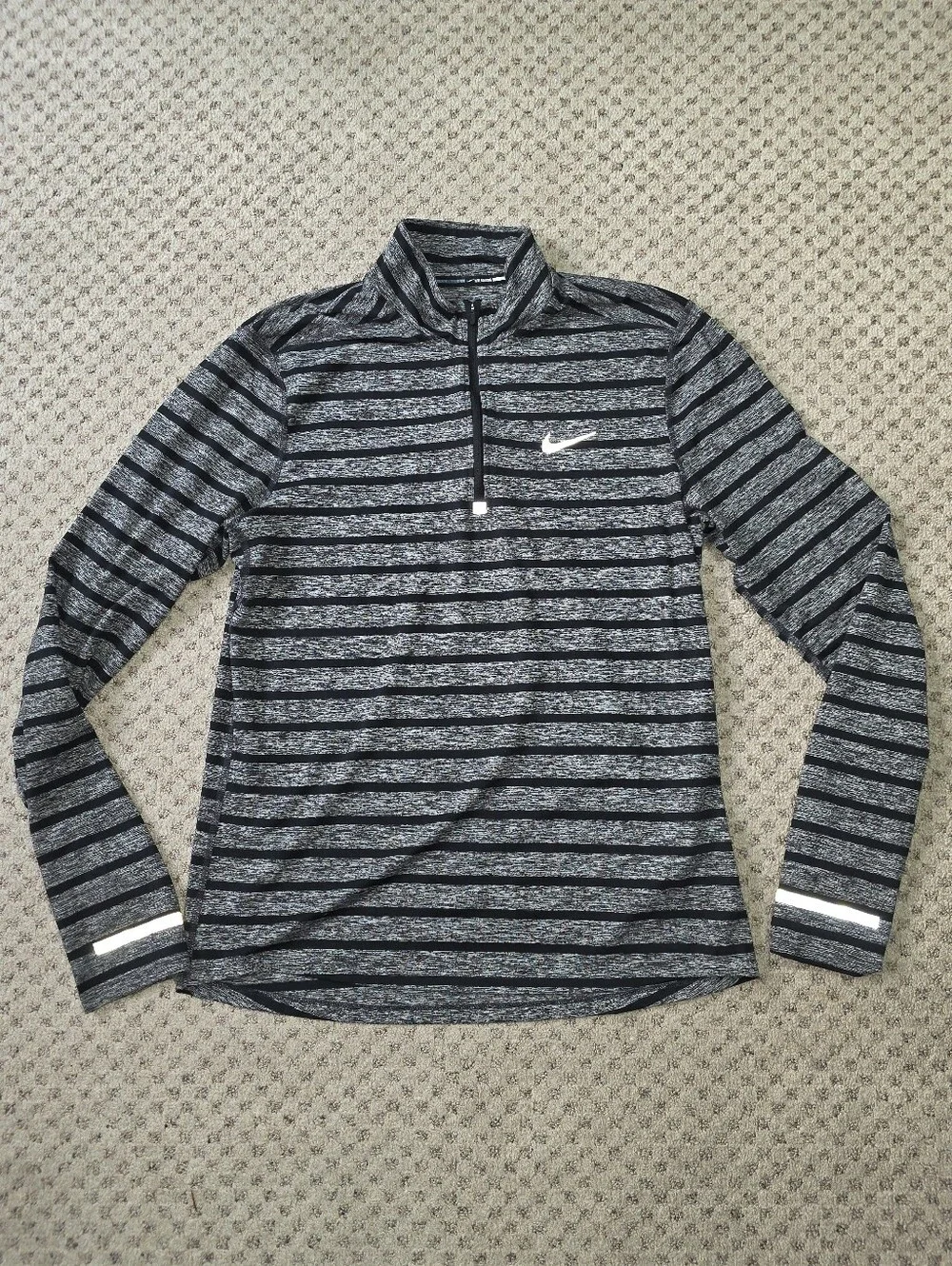 Nike Running Men’s Black & Gray Striped Quarter-Zip